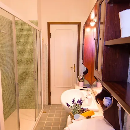 Apartment Sole E Sale